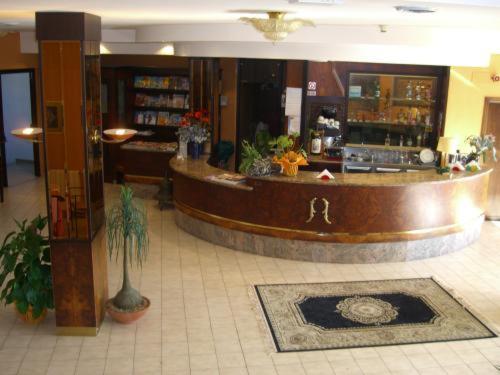Hotel Ambasciatori Calitri エクステリア 写真