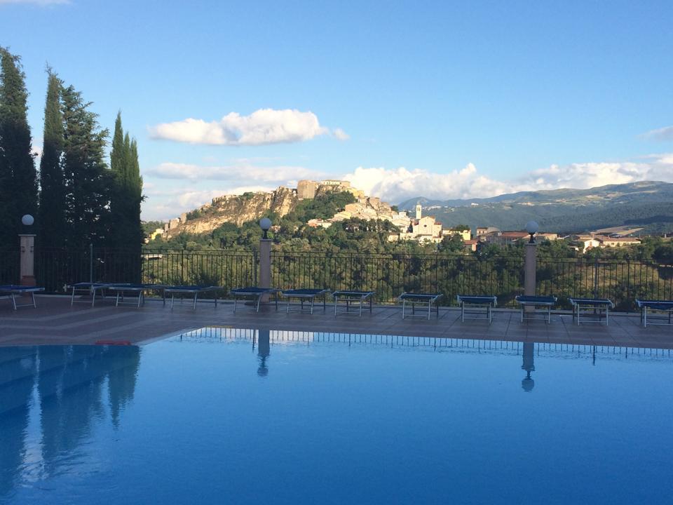 Hotel Ambasciatori Calitri エクステリア 写真