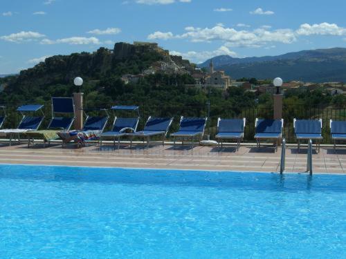 Hotel Ambasciatori Calitri エクステリア 写真